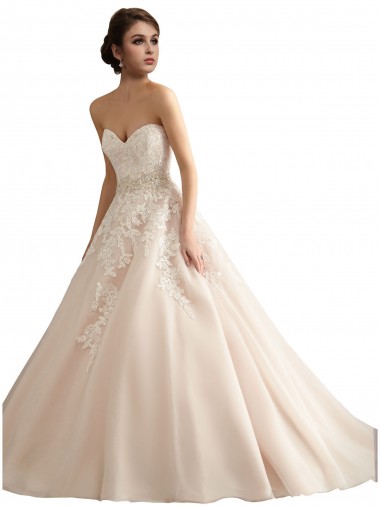 Avorio & Champagne Abito da ballo Scollatura a V Cattedrale di treno Tulle Pizzo Abiti da sposa Fabbrica