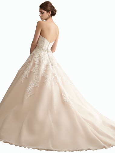 Avorio & Champagne Abito da ballo Scollatura a V Cattedrale di treno Tulle Pizzo Abiti da sposa Fabbrica