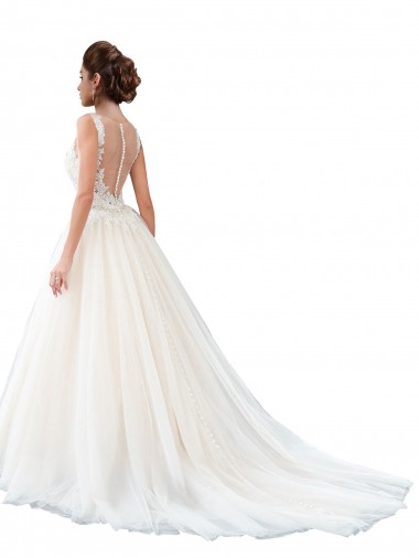 Avorio Linea A Illusione Cattedrale di treno Tulle Pizzo Spiaggia Abiti da sposa Fabbrica
