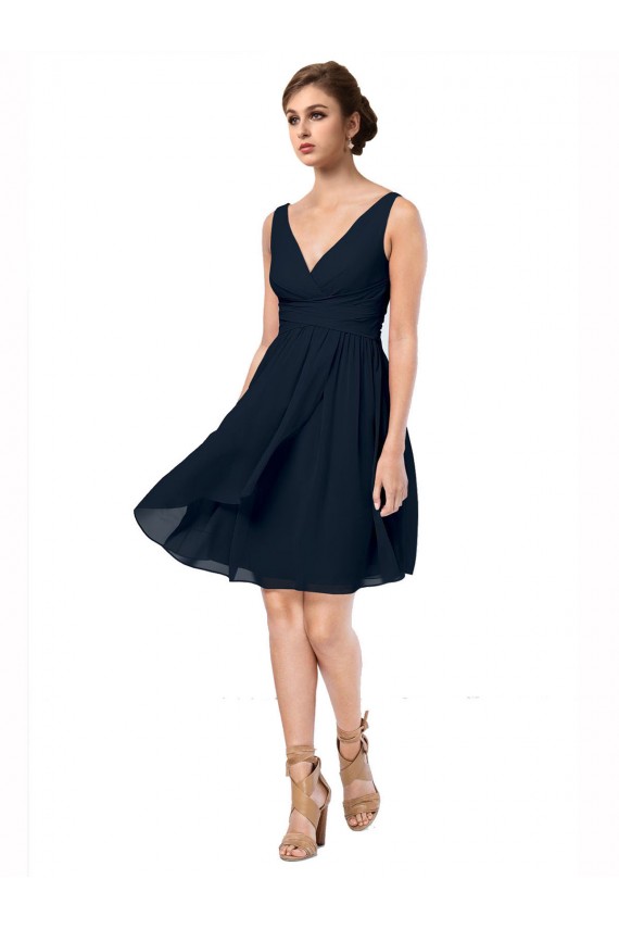 Blu marino scuro Linea A Scollatura a V Al ginocchio Chiffona Corto Abiti da damigella donore / Abiti da cocktail Fabbrica