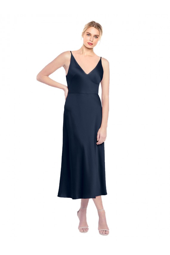 Blu marino scuro Linea A Scollatura a V Midi Raso Elastico Corto Abiti da damigella donore / Abiti da sera / Abiti da cocktail Fabbrica